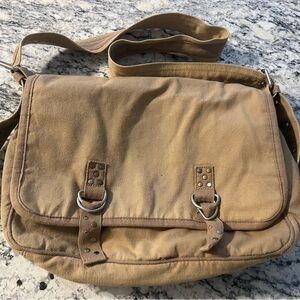 Aeropostale Tan Canvas Laptop Case